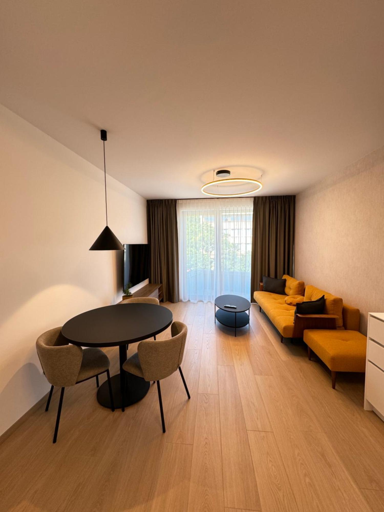 Aurora Apartments Братислава Екстер'єр фото